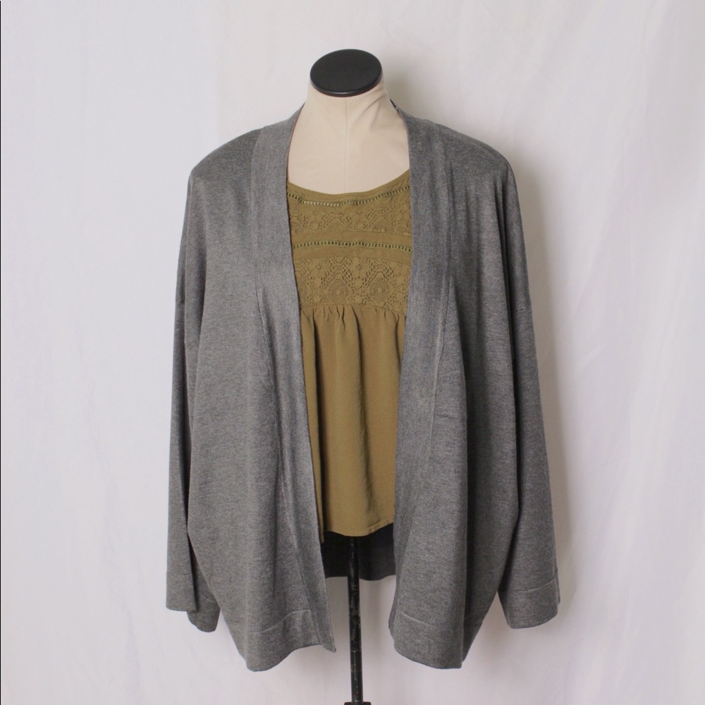 FOREVER21 Gray Cardigan
